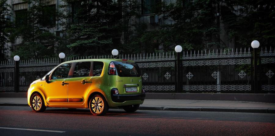  Citroen C3 Picasso 2009 года  (фото 112 из 242)
